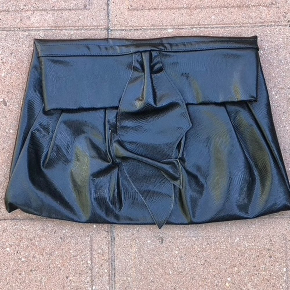 VINTAGE RIEDWEG ORIGINAL BLACK REPTILE EMBOSSED OVERSIZED CLUTCH  HANDBAG